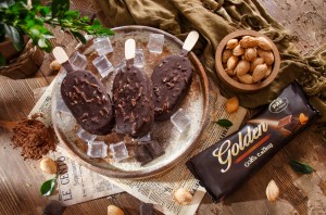 بستنی مگنوم گلدن پاک