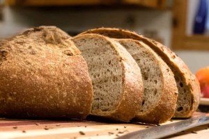 نان کانتری گندم زار